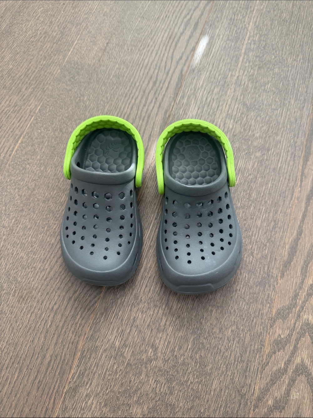 Youth Gray Clog Sandal with Neon Green Strap